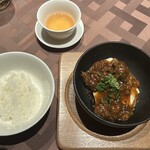 中国料理 翆陽 - ゴロゴロ牛ニク　麻ぁ婆さんの豆腐煮込み