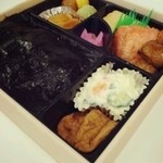 津多屋 - のり弁当