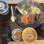 ジャンボ釣船 つり吉 - 