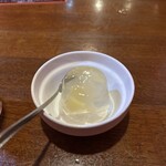 オーレオーレ - 厚切りポークステーキのブラックソースのデザート