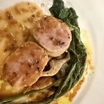 Bistro Mon. Chemin - 信州蓼科ポークのフィレ肉のロースト、きのこのソテー、マスタードソース