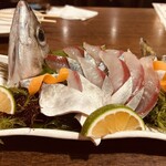 海鮮居酒屋 れん - 料理写真:関サバ