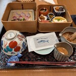 さばたろう - お重の中身