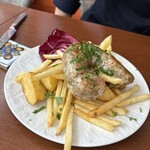 Trattoria Monolito - サルシッチャ