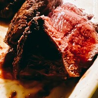 カルネジーオ イースト - 