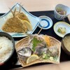 魚がし食堂はま蔵 - 料理写真:Ｂ定食　地あじセット¥1700
