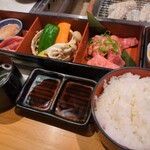 米沢牛炭火焼肉 上杉 - カルビ焼肉ランチ