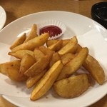 大都会 - ポテトフライ　250円