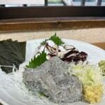 魚がし 福ちゃん - この生しらすの量、伝わる！？