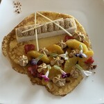 ラウンジ&バー マリンブルー(ヨコハマ グランド インターコンチネンタル ホテル) - クレープキャラメルオランジュ