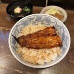 勝手口 ひまり屋 - 