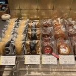 パティスリー＆カフェ デリーモ - 陳列棚① 9/2025