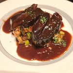 ビストロ ゴット - 牛タンの赤ワイン煮込み