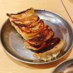 大衆餃子酒場 わいず家 - 