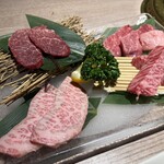 323043038 - 高級部位食べ比べ ·和牛特選カルビ ·和牛特選サーロイン ·和牛ヒレスライス ·道産牛サガリ 各30g<総量120g> 4400円