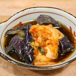やきとり 戎 - 揚げ秋茄子キムチ