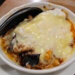 やきとり 戎 - 秋茄子ミートソース マカロニグラタン