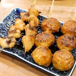 やきとり 戎 - ボンジリ(尾)、とりつくね