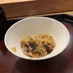 銀座 虎あら - うなぎご飯　1杯目