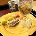 銀座 虎あら - 八寸をお皿に取り分けました