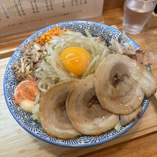 口コミ一覧 : 丸三角四角 （○△□） - 新町/ラーメン [食べログ]