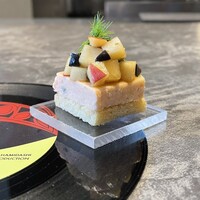 RESTAURANT SALT - 