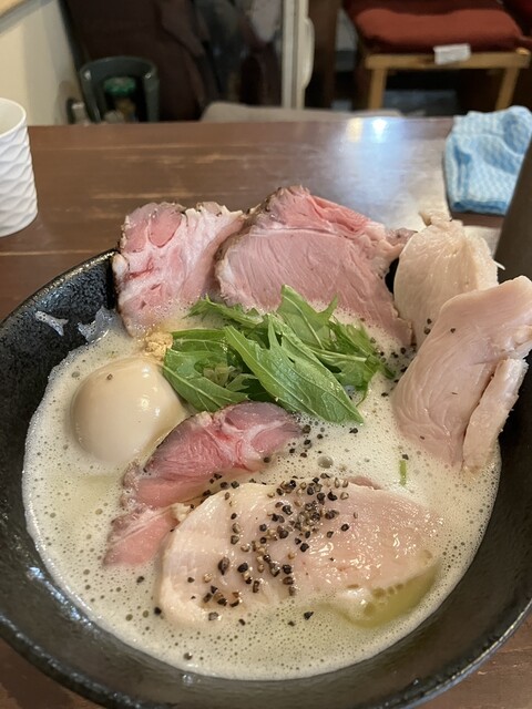Cucina Tei Toripaitan Ramen to Goukai na Izakaya Ryori &amp; Nabe Honmachi Awaza