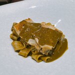 イル アオヤマ - 黒鮑タリアッテレ