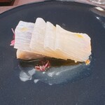 イル アオヤマ - マナガツオ　長芋乗せ