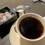 ロウリーズ・ザ・プライムリブ - 