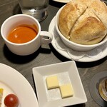 ロウリーズ・ザ・プライムリブ - 