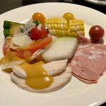 ロウリーズ・ザ・プライムリブ - 