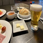 ロウリーズ・ザ・プライムリブ - 