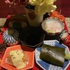 日本を食す 引算 - 八寸（花飾り）