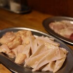 焼肉鳥ｇｇ - 茨城/近江鶏 ぼんじり、鳥取/匠の大山どり やげん軟骨
