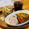 マルマーケット - カレー