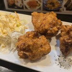 餃子の勝 - とりの唐揚げ