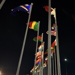 ORA外食パビリオン宴 - 国旗