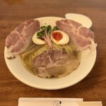 貝と地鶏だしのらぁ麺 ちょろ - 