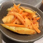 たまには焼肉陸 - セロリのキムチ  鶴橋からお取り寄せしてるそうです