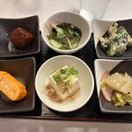 なかむら - Bセット500円(ジャンボおにぎりとミニうどん)