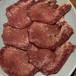 炭火焼肉ホルモンさわいし - 