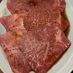 炭火焼肉ホルモンさわいし - 