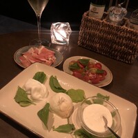 オービカ モッツァレラバー 梅田店 - 