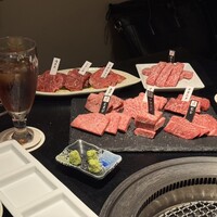 焼肉専科 肉の切り方 日本橋本店 - 
