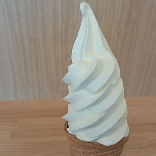 Fresh Cheese Desserts Jiri_1