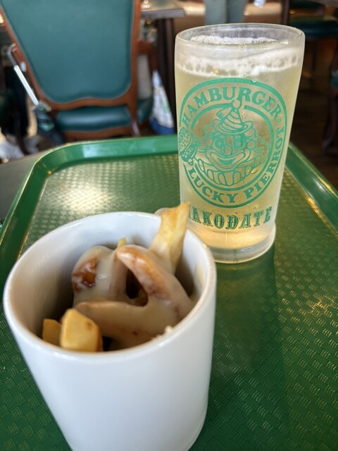 ラッキーピエロ マリーナ末広店 - 末広町（函館）（ハンバーガー）の写真