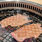 焼肉料理 牛吉日和 - 