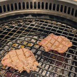 焼肉料理 牛吉日和 - 