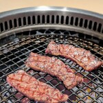 焼肉料理 牛吉日和 - 